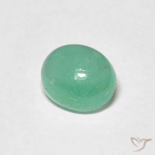 Émeraude Vert moyen naturelle ovale, 0.55 ct, Translucide
