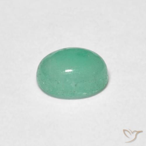 Émeraude Vert fougère naturelle ovale, 0.50 ct, Translucide