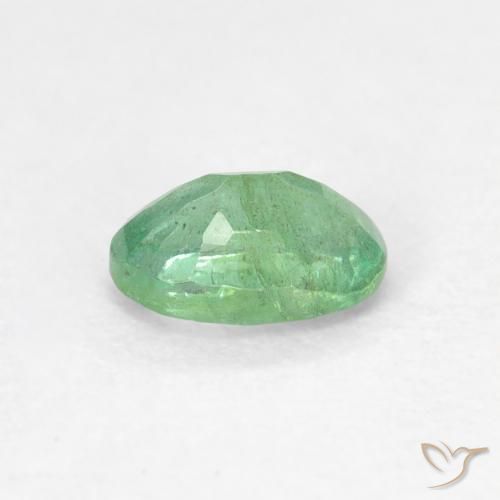 Émeraude Vert clair naturelle Coupe ovale, 0.57 ct, VS-SI