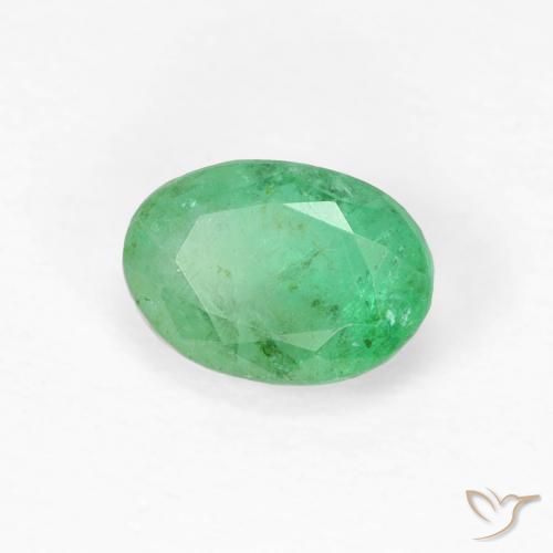 Émeraude Vert clair naturelle ovale, 0.58 ct, SI