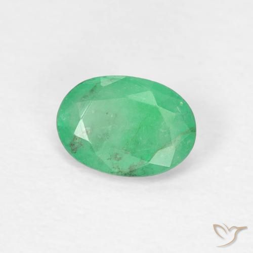 Émeraude Vert jade naturelle ovale, 0.38 ct, SI