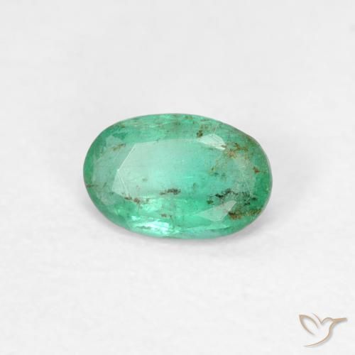 Émeraude Vert moyen naturelle ovale, 0.38 ct, SI