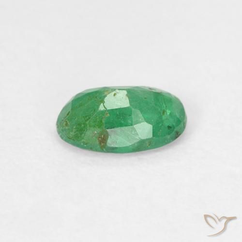 Émeraude Vert clair moyen naturelle ovale, 0.45 ct, SI