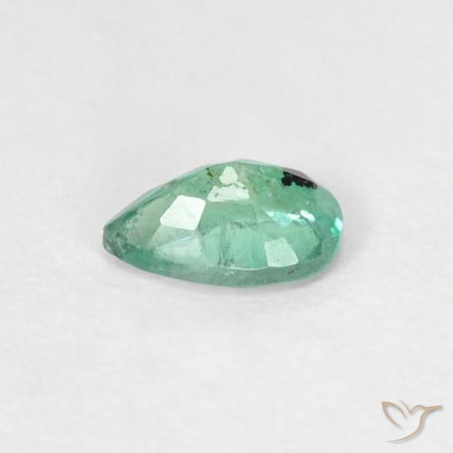 Émeraude Vert moyen naturelle En forme de poire, 0.37 ct, SI