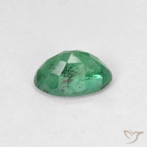 Émeraude Vert clair moyen naturelle ovale, 0.48 ct, SI