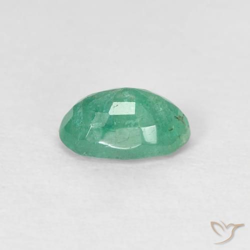 Émeraude Vert clair naturelle ovale, 0.52 ct, SI