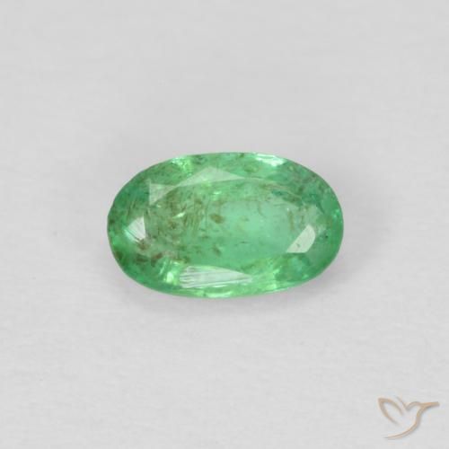 0.21ct Naturel Vert jaunâtre pâle Émeraude, ovale, VS-SI