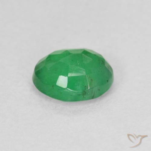 Émeraude Vert trèfle naturelle ovale, 0.61 ct, SI