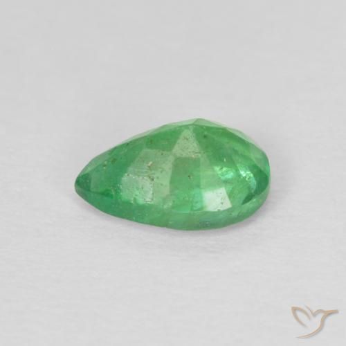 Émeraude Vert jaunâtre naturelle En forme de poire, 0.43 ct, SI
