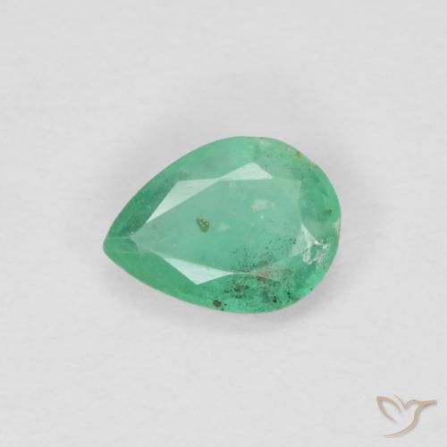 0.25ct Naturel Vert jade Émeraude, En forme de poire, VS-SI