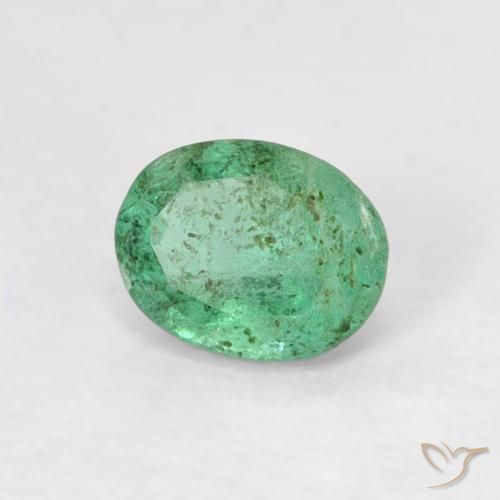 Émeraude Vert pistache naturelle ovale, 0.38 ct, SI