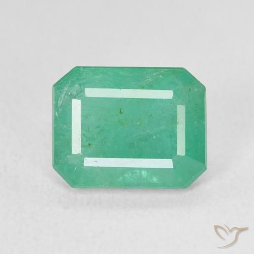 3.11ct Naturel Vert frais Émeraude, Taille émeraude, SI