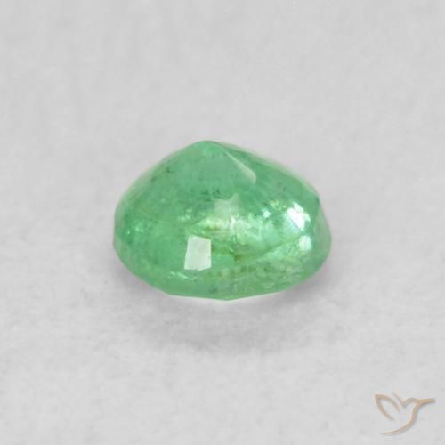 Émeraude Vert intense naturelle Tour, 0.16 ct, SI