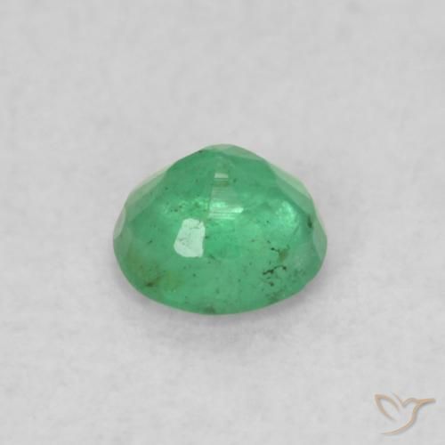 Émeraude Vert jaunâtre naturelle Tour, 0.16 ct, SI