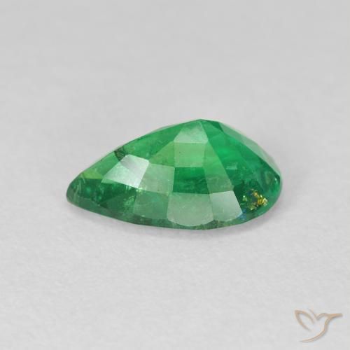 Émeraude Vert chaud naturelle En forme de poire, 2.20 ct, VS-SI
