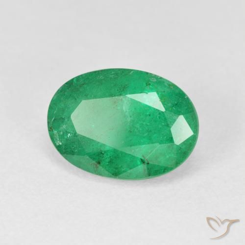 Émeraude Vert moyen naturelle ovale, 3.38 ct, VS-SI