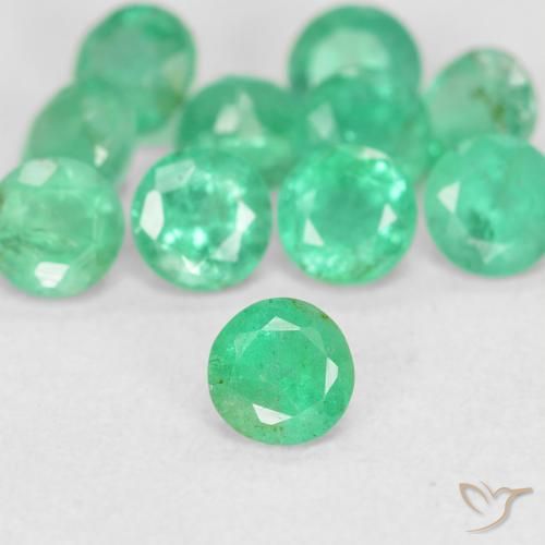 Émeraude vert naturelle coupe roude, 0,18 ct, SI