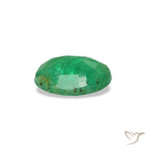Émeraude Vert moyen naturelle Coupe ovale, 0.29 ct, SI