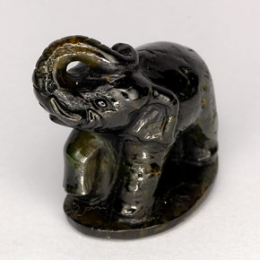 Épidote vert naturelle forme fantaisie, 26,88 ct, opaque