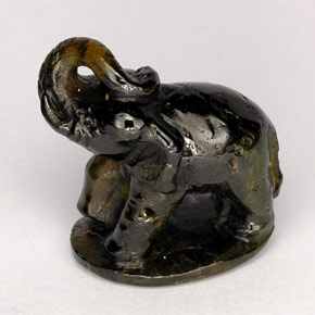 Épidote vert naturelle forme fantaisie, 26,88 ct, opaque
