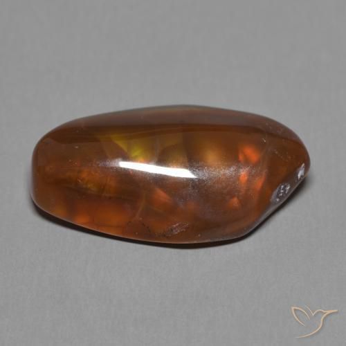 Agate de feu Multicolore naturelle Forme fantaisie, 7.72 ct, Opaque