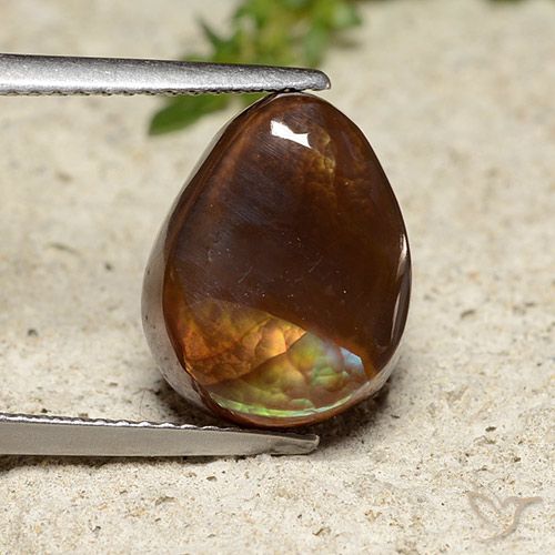 Agate de feu Multicolore naturelle En forme de poire, 5.70 ct, Opaque
