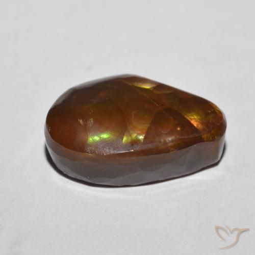 Agate de feu Multicolore naturelle Fantaisie, 7.28 ct, Opaque