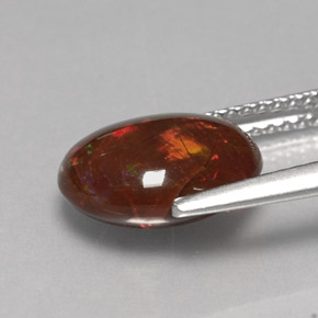 Opale de feu multicolore naturelle coupe ovale, 2,78 ct, opaque