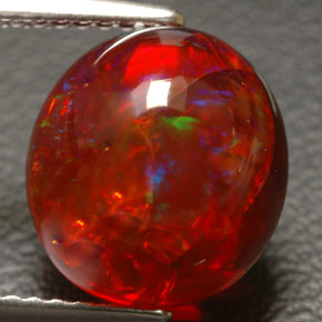 Opale de feu multicolore naturelle transparent, 4,55 ct, transparent / translucide