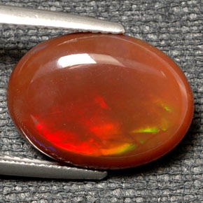 Opale de feu multicolore naturelle coupe ovale, 6,21 ct, translucide