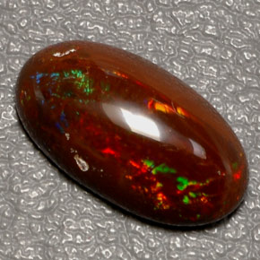 Opale de feu multicolore naturelle coupe ovale, 5,06 ct, opaque