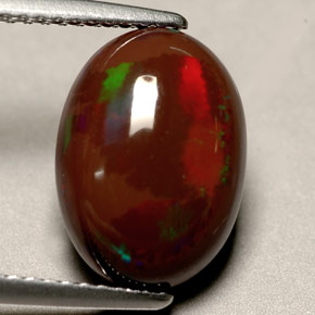 Opale de feu multicolore naturelle coupe ovale, 3,60 ct, opaque