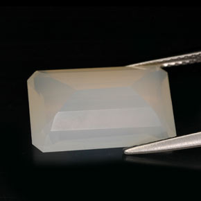 Opale de feu Blanc Jaune naturelle Transparent, 6.02 ct, Transparent / Translucide