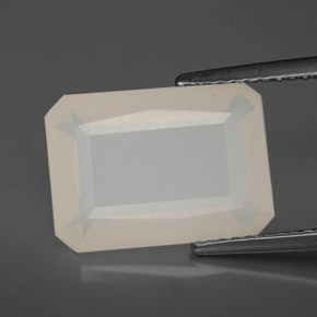 Opale de feu blanc naturelle transparent, 4,83 ct, transparent / translucide