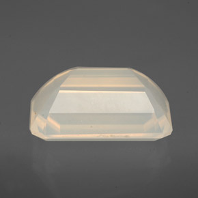 Opale de feu blanc naturelle transparent, 3,76 ct, transparent / translucide