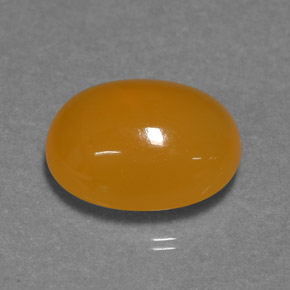 Opale de feu orange naturelle coupe ovale, 3,93 ct, translucide