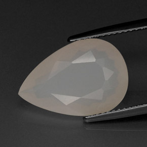 Opale de feu blanc naturelle en forme de poire, 5,85 ct, translucide