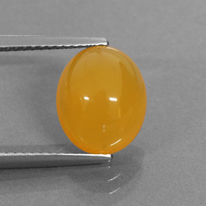 Opale de feu orange naturelle coupe ovale, 2,87 ct, translucide