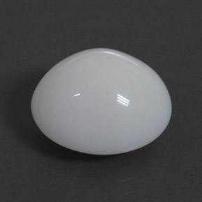 Opale de feu blanc naturelle coupe coussin, 7,70 ct, opaque