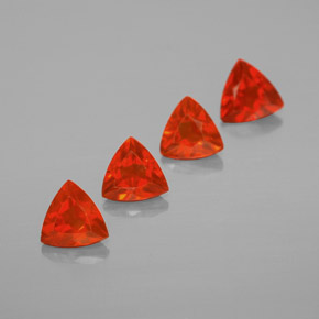 Achetez naturel ct Orange rougeâtre Opale de feu gems, Trillion, En provenance Mexique chez GemSelect. En stock, livraison internationale!