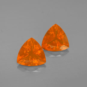 Achetez naturel ct Orange Opale de feu gems, Trillion, En provenance Mexique chez GemSelect. En stock, livraison internationale!