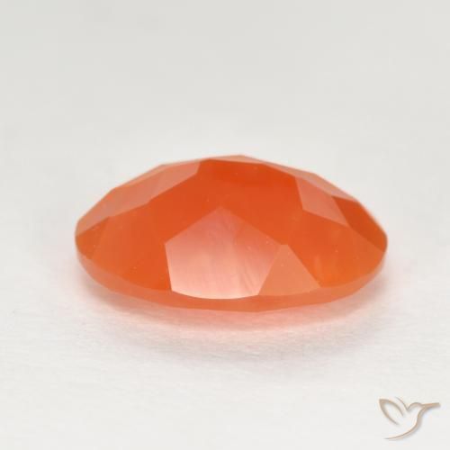 Opale de feu Orange moyen naturelle Coupe ovale, 1.18 ct, Transparent