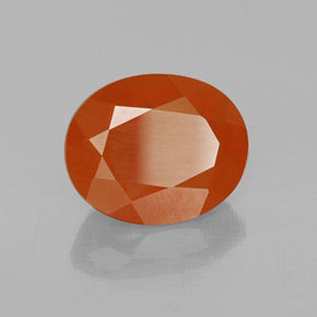 Opale de feu Orange rougeâtre naturelle Coupe ovale, 4.76 ct, Transparent