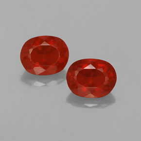 Achetez naturel ct Orange rougeâtre Opale de feu gems, Coupe ovale, En provenance Mexique chez GemSelect. En stock, livraison internationale!