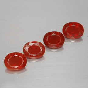 Achetez naturel 3,67ct rouge opale de feu gems, coupe ovale, en provenance mexique chez gemselect. en stock, livraison internationale!