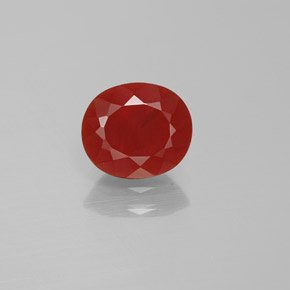 Opale de feu Orange rougeâtre naturelle Coupe ovale, 1.41 ct, Transparent
