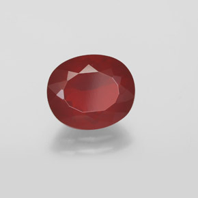 Opale de feu rouge naturelle transparent, 1,95 ct, transparent / translucide
