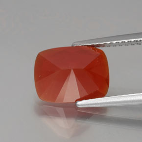 Opale de feu Rouge moyen naturelle Transparent, 2.08 ct, Transparent / Translucide