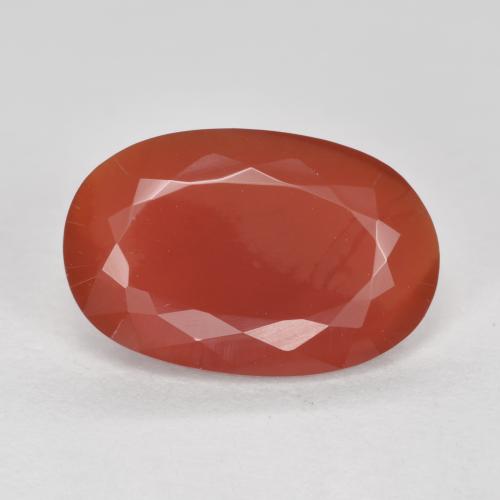 Opale de feu rouge naturelle coupe ovale, 2,53 ct, translucide