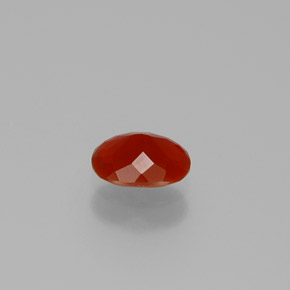 Opale de feu orange naturelle coupe ovale, 0,49 ct, transparent